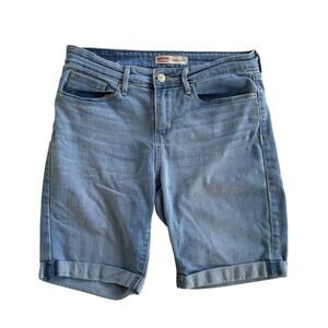 Levi's Strauss Women's Light Blue Mid Rise Bermuda Shorts Size 6